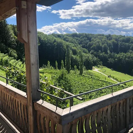 Apartment Georgiberg Ehrenhausen